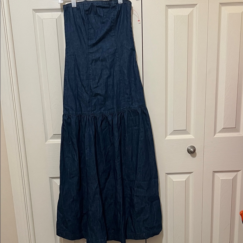 OSOS Elegant Blue Denim Maxi Skirt. Brand new. No tag.